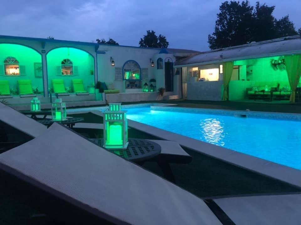 Bed and Breakfast Lady Hamilton Feletto Exterior foto